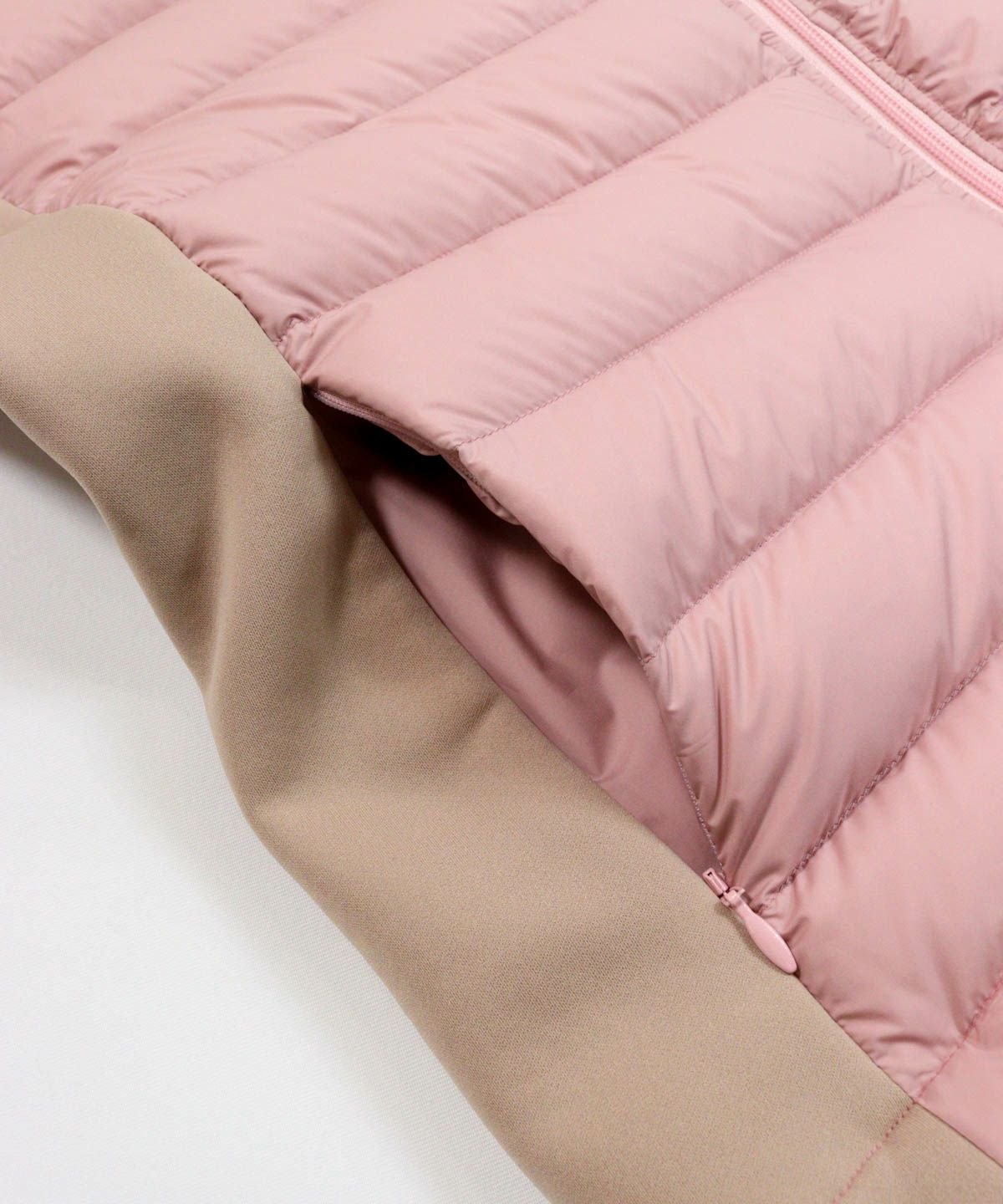 ポケット部分（ピンク）