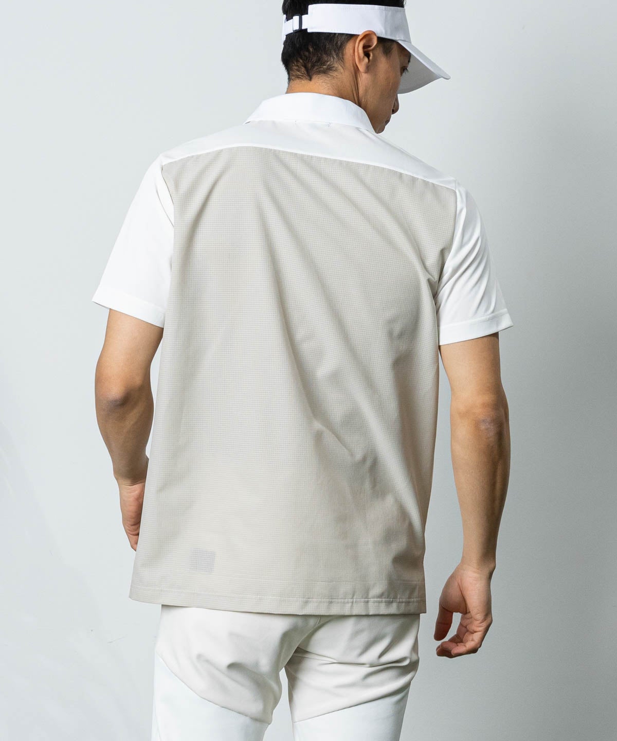 モデル着用画像(ホワイト×ベージュ)