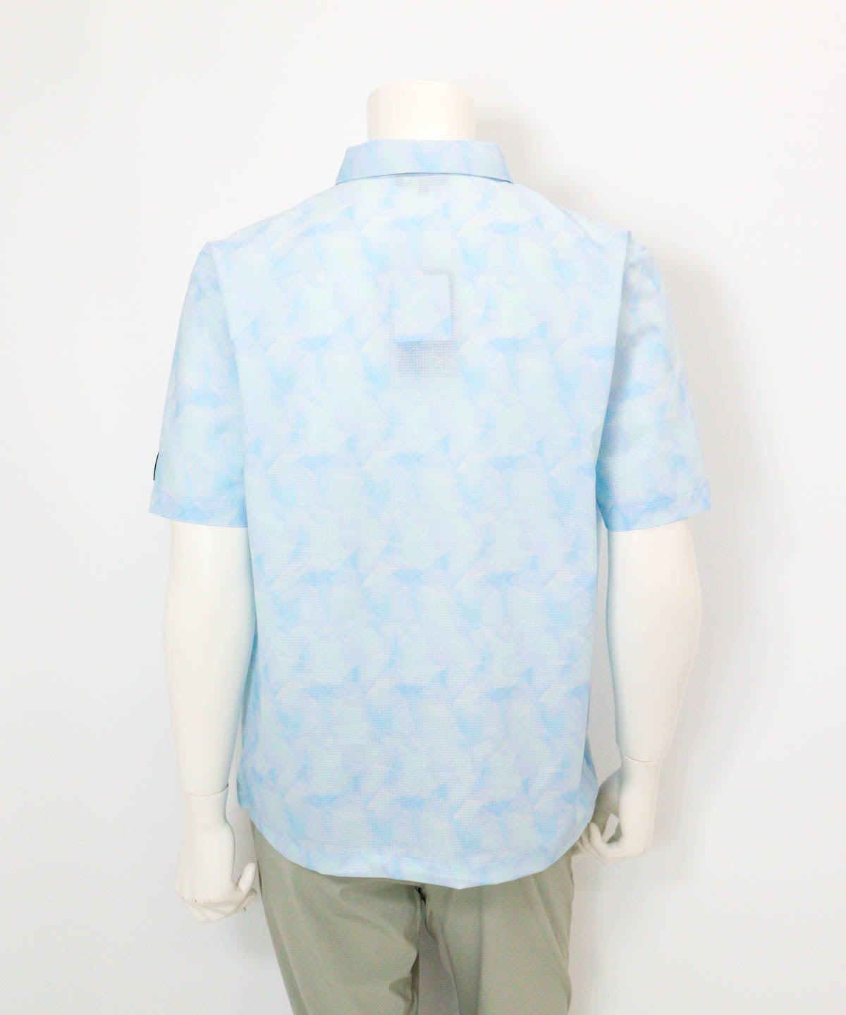 【メンズ】プリズム柄撥水ポロシャツ(ライトブルー)後ろ