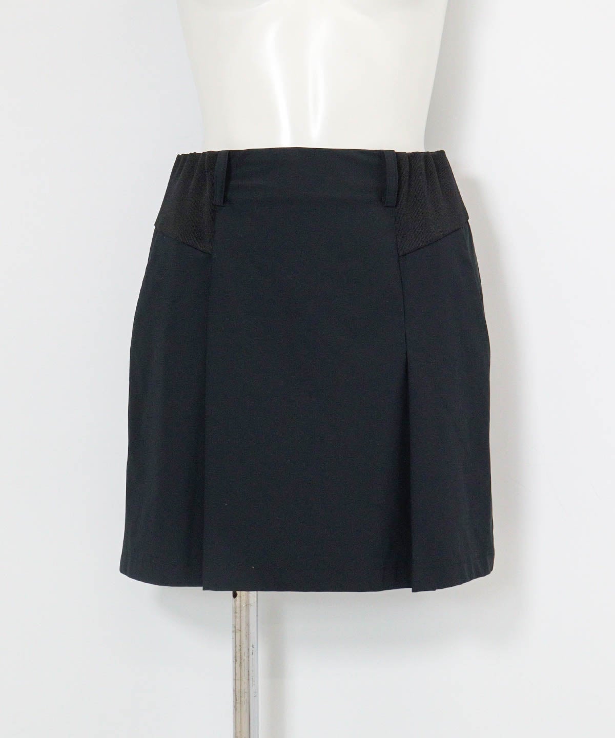 インナー付きUVタックスカート(ブラック)前