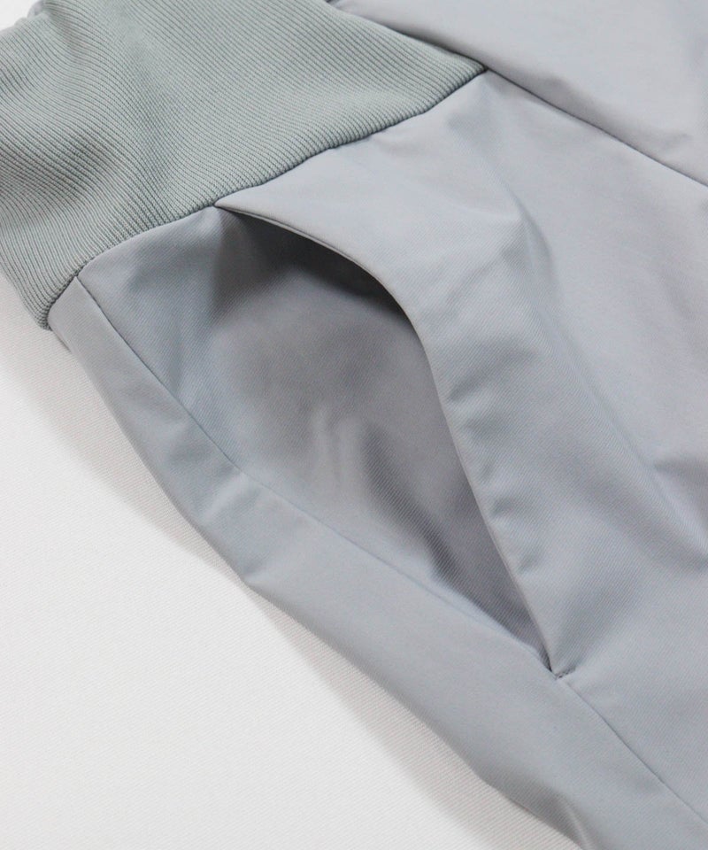 ポケット(ライトグレー)