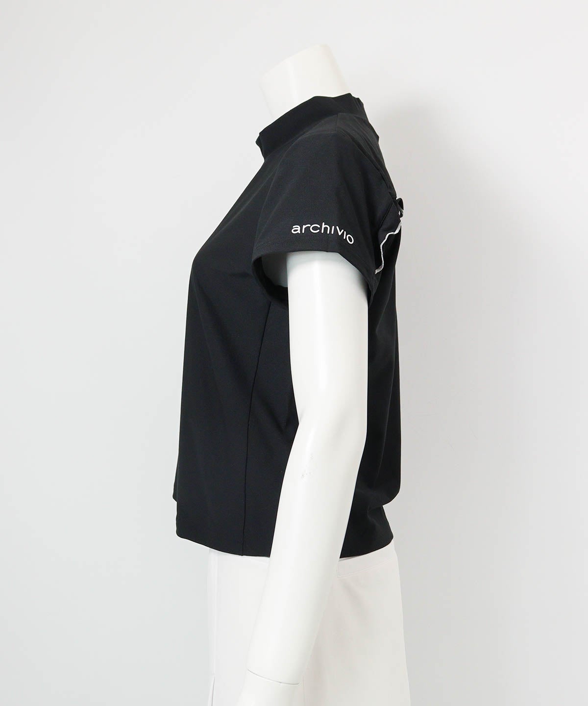 バックフリルUV速乾プルオーバー(ブラック)横