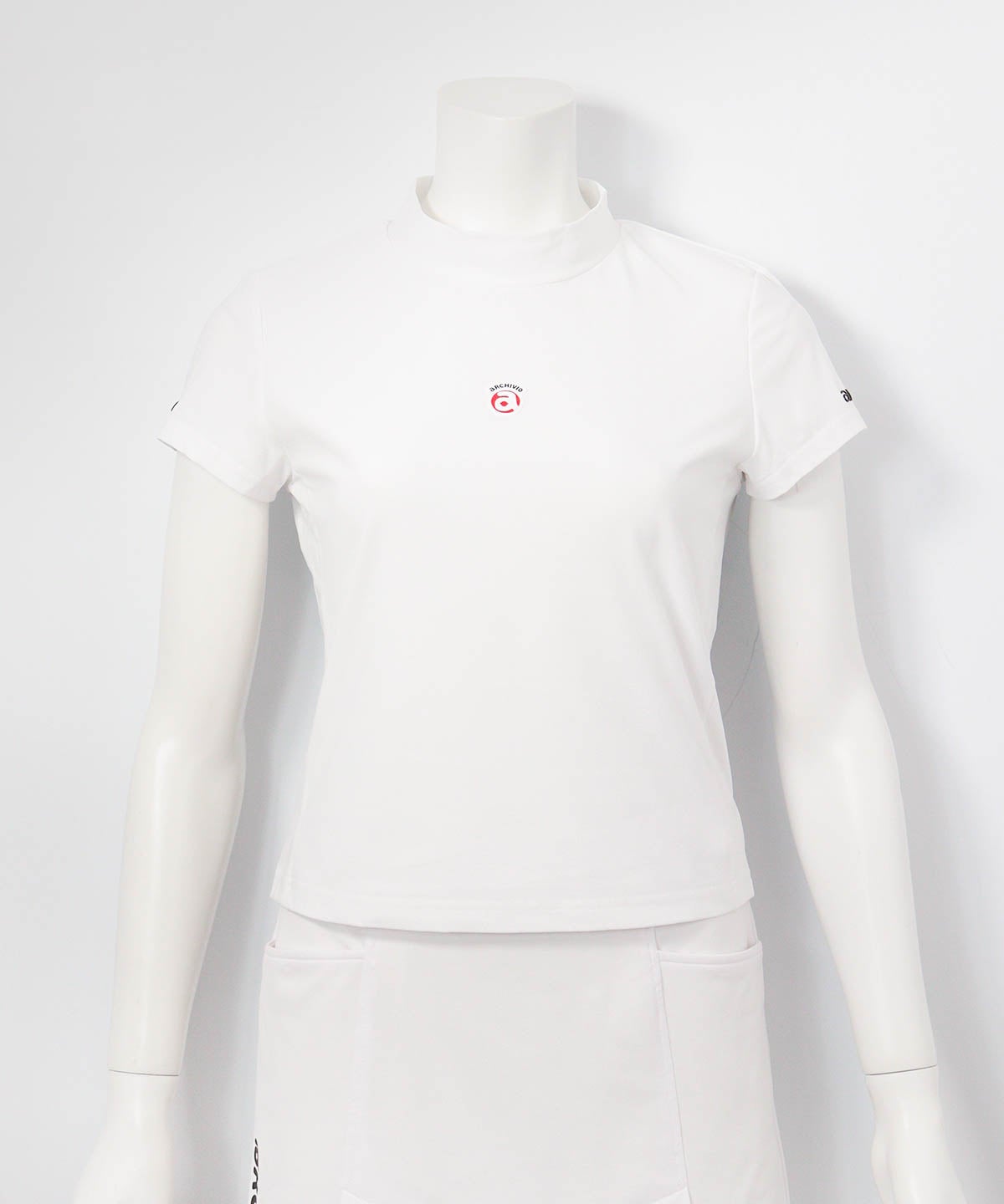 バックフリルUV速乾プルオーバー(ホワイト)前