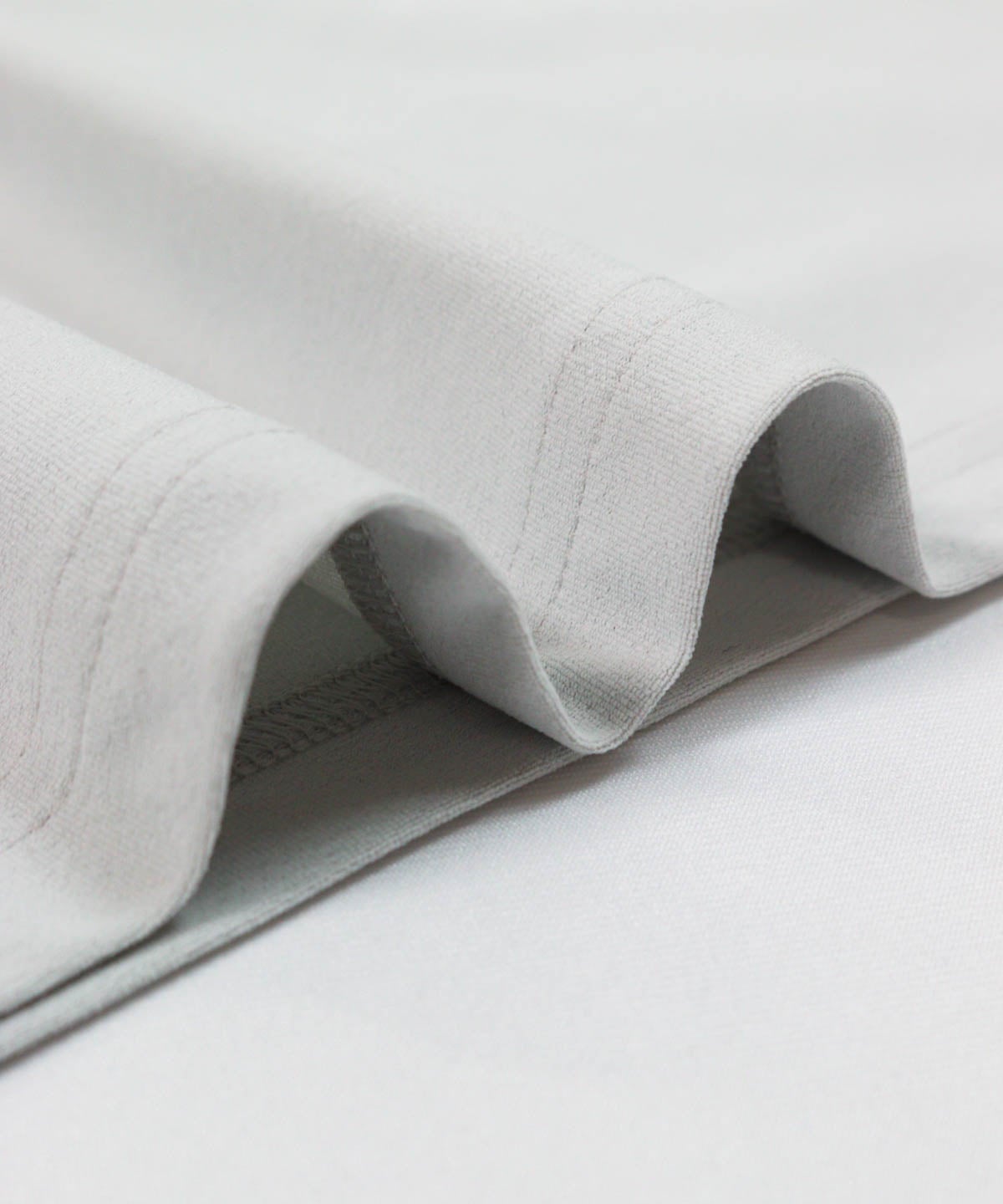 裾(ライトグレー)