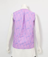 プリズム柄撥水ノースリプルオーバー(ライトパープル)後ろ