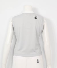 ダブルロゴUVノースリプルオーバー（ライトグレー）後ろ