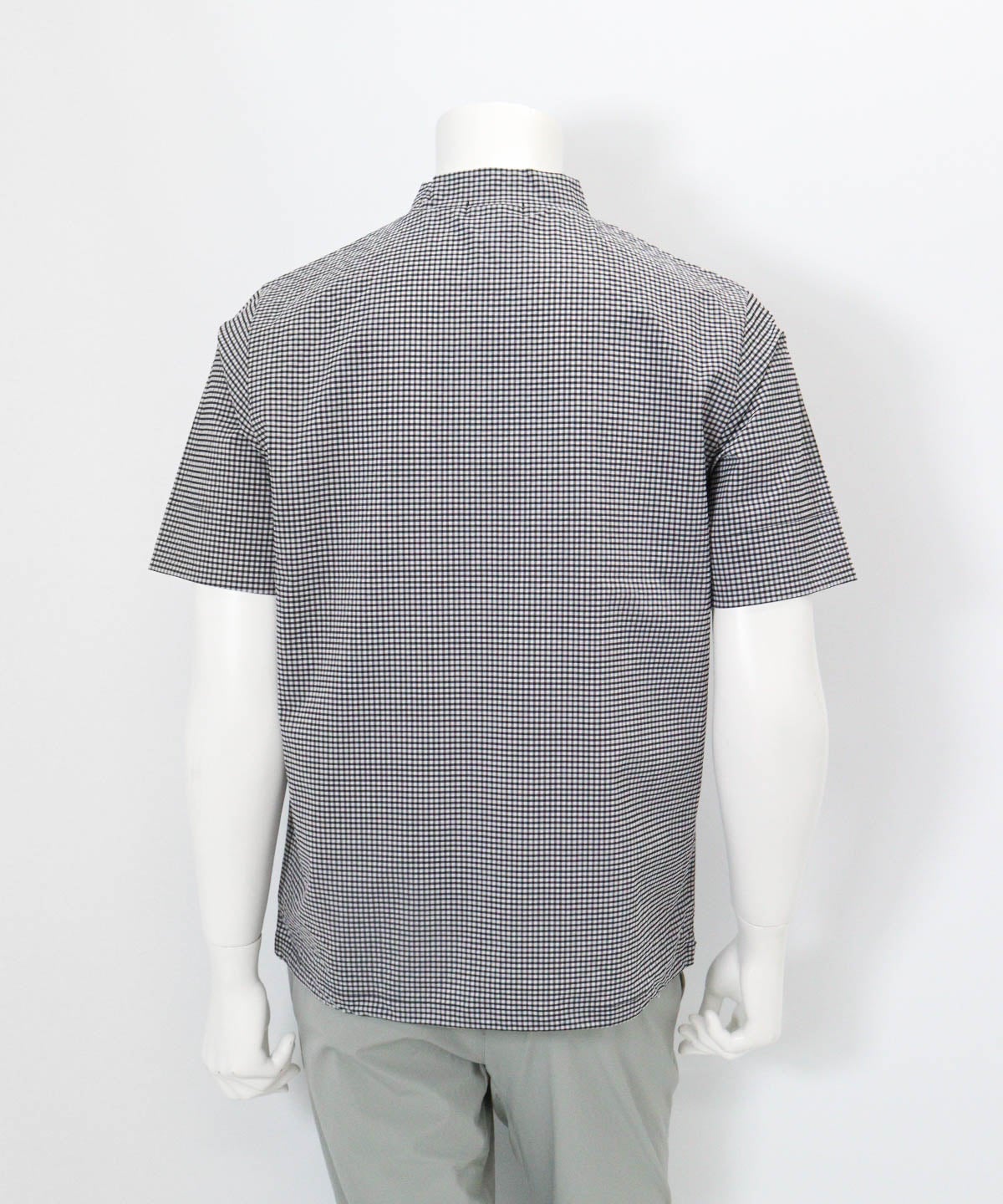 【メンズ】ギンガム冷感プルオーバー(ブラック)後ろ