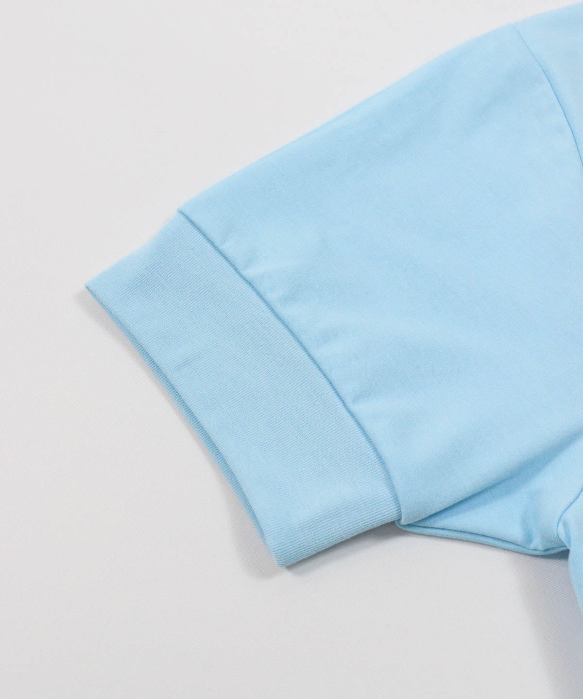 袖口(ライトブルー)