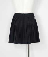パックプリーツ通気速乾スカート(ブラック)後ろ