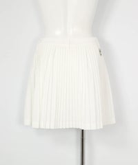 パックプリーツ通気速乾スカート(ホワイト)後ろ