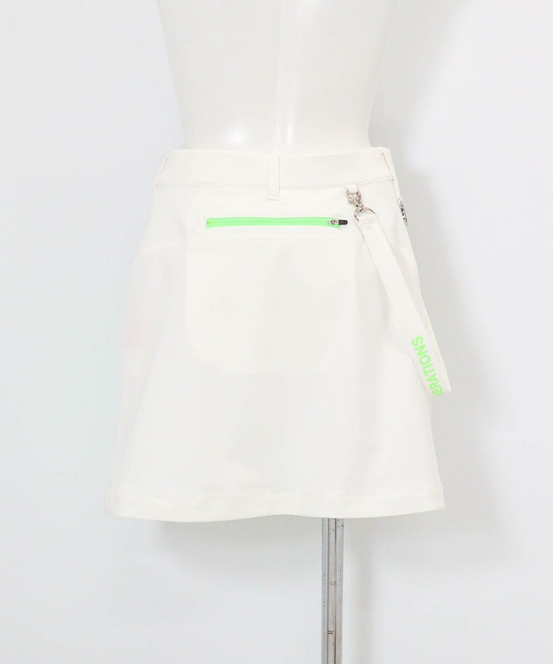 マーカー付き撥水フレアスカート(ホワイト)後ろ