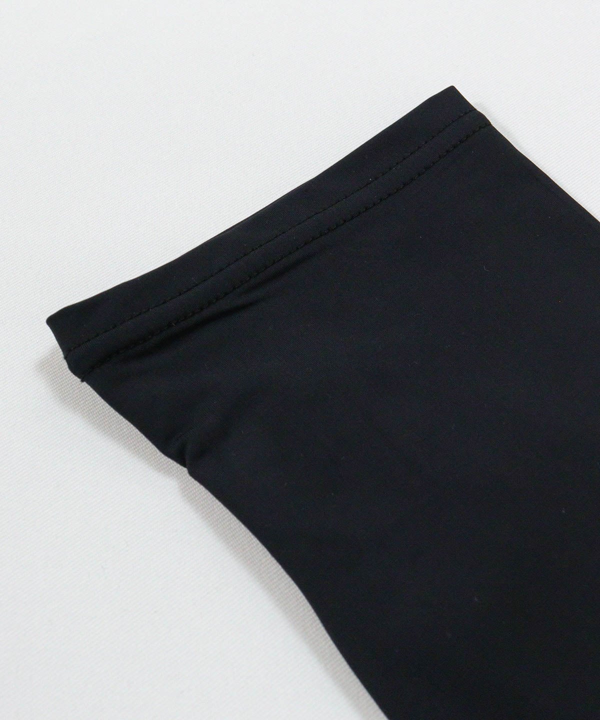 アップ(ブラック)