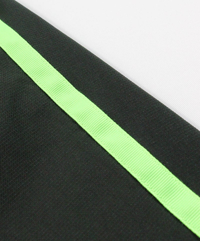 サイドライン部分(カーキ)