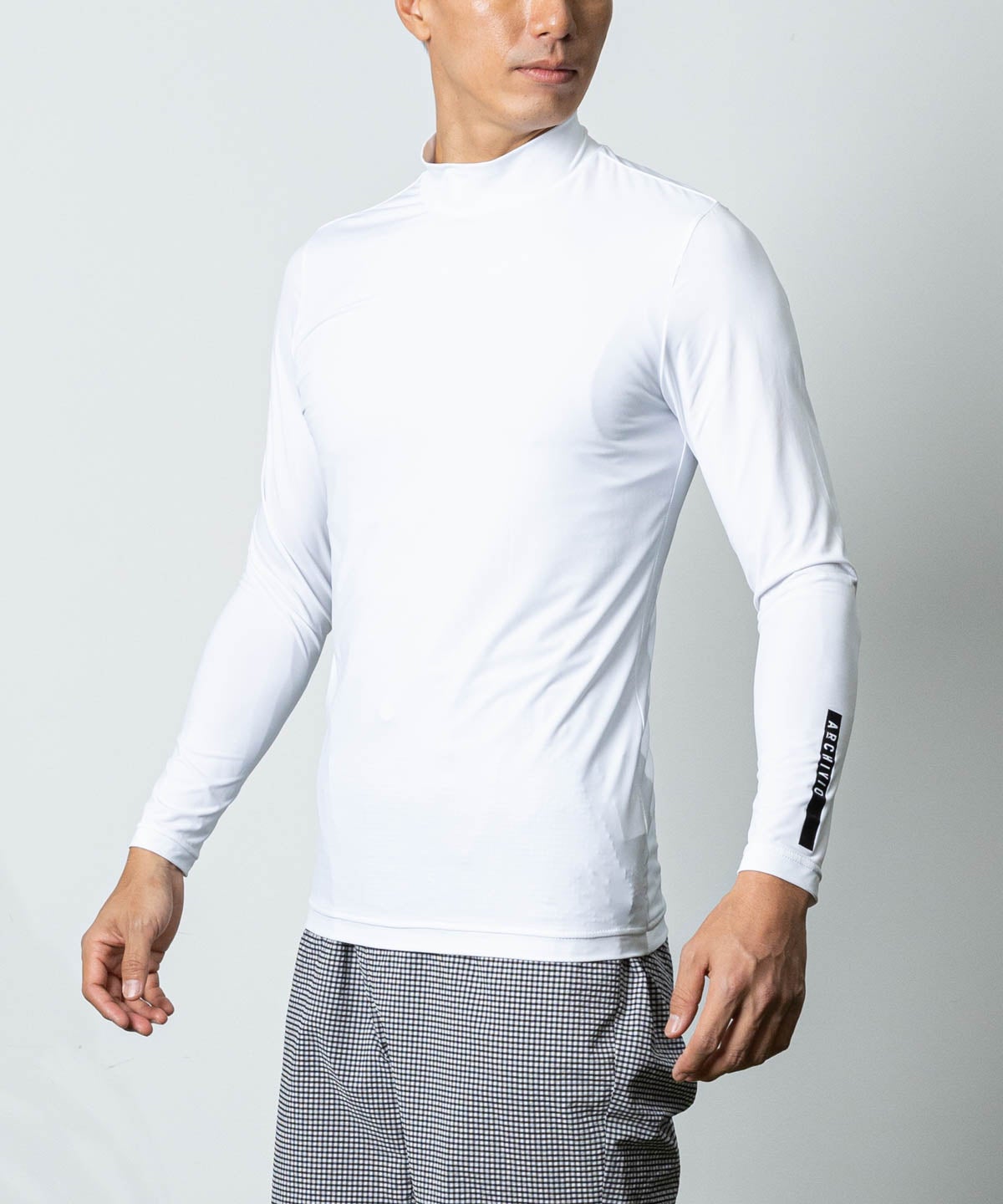 モデル着用画像(ホワイト)