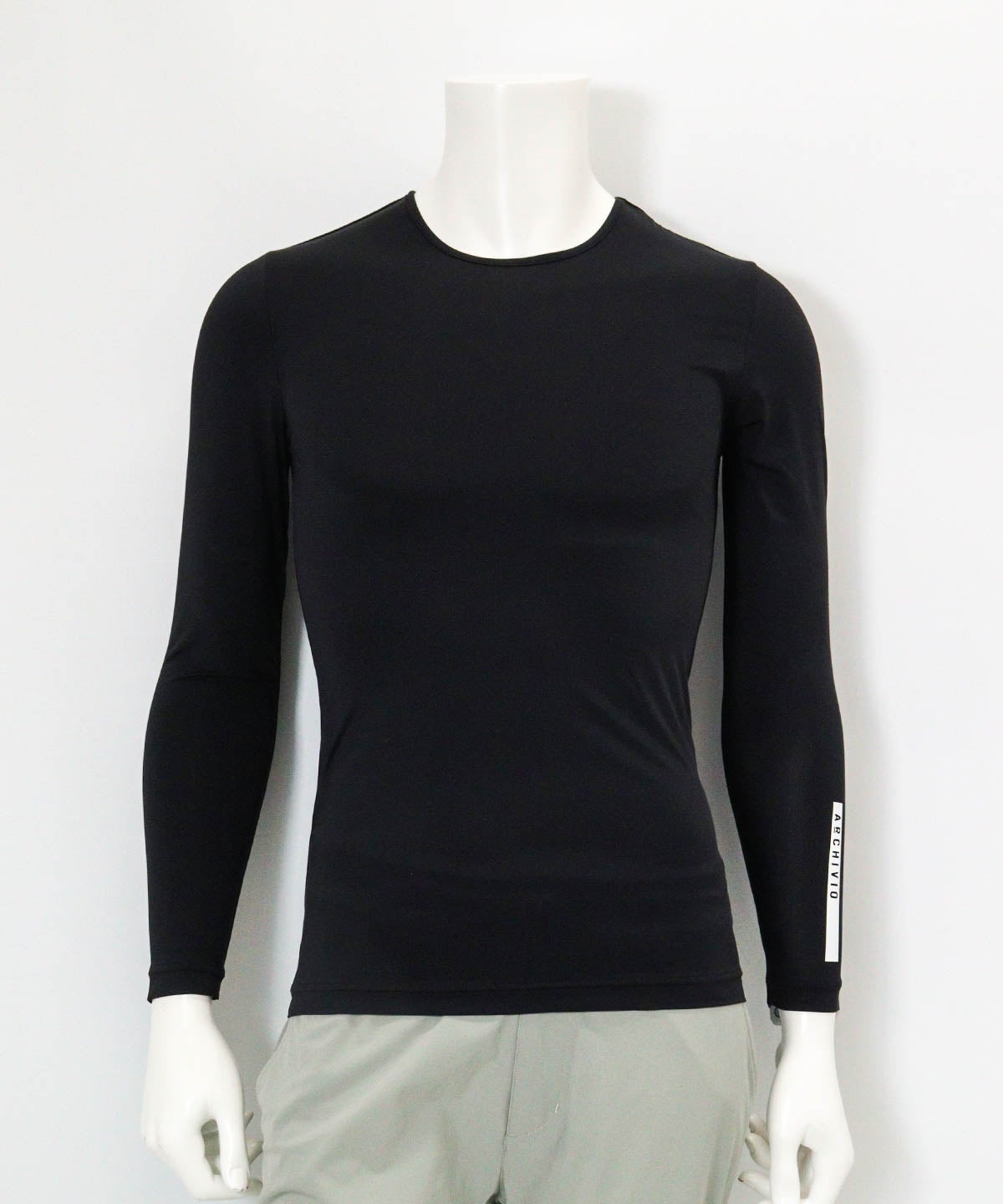 【メンズ】UV冷感クルーネックインナー(ブラック)前