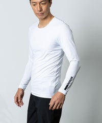 モデル着用画像(ホワイト)