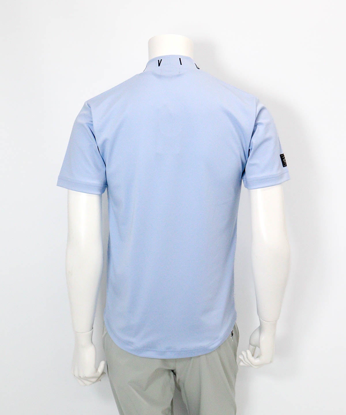 【メンズ】ネック刺繍UV速乾プルオーバー(ライトブルー)後ろ