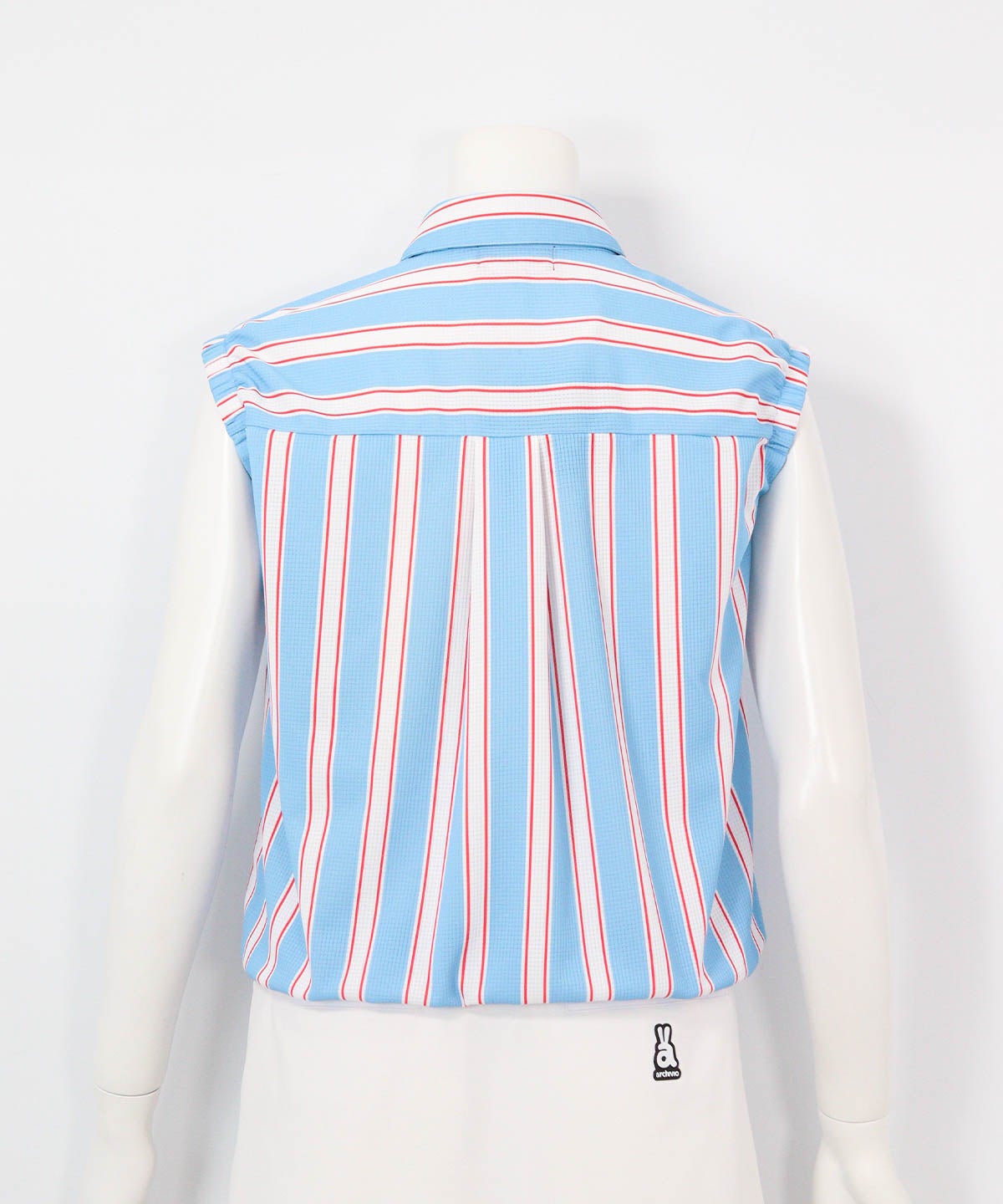 ストライプ柄ノースリ速乾プルオーバー(ブルー)後ろ