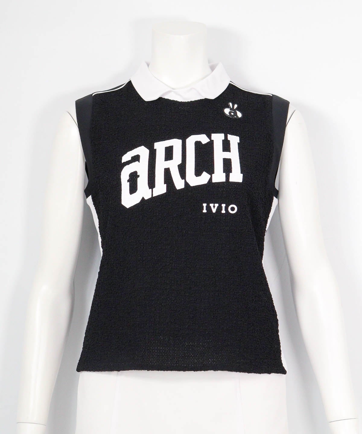 前後異素材ノースリロゴプルオーバー(ブラック)前