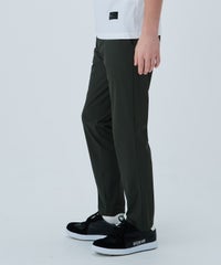 モデル着用画像(カーキ)