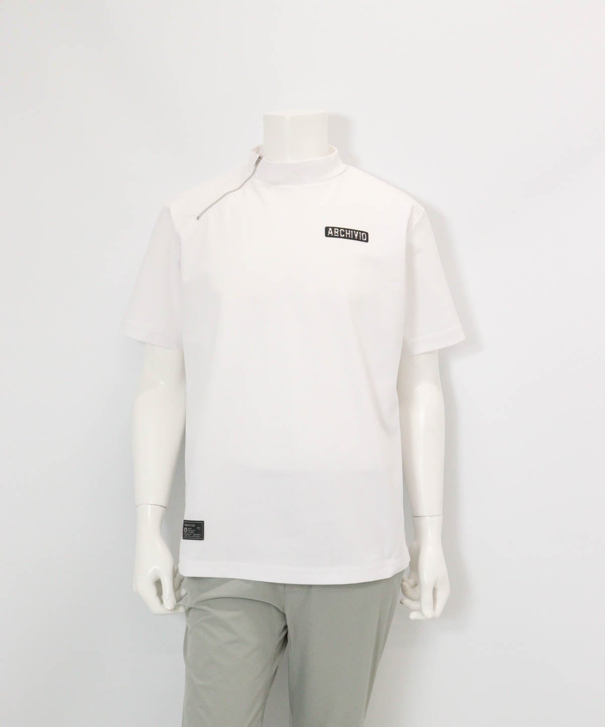 【メンズ】変形ハーフジップ冷感速乾プルオーバー(ホワイト)前