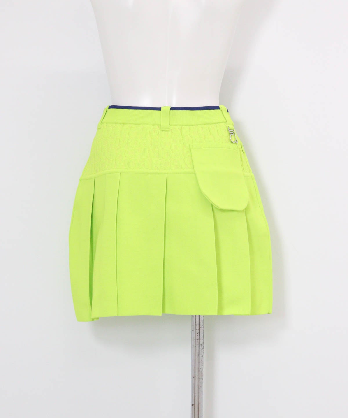 ジャガードロゴプリーツ切替スカート(ライトグリーン)後ろ