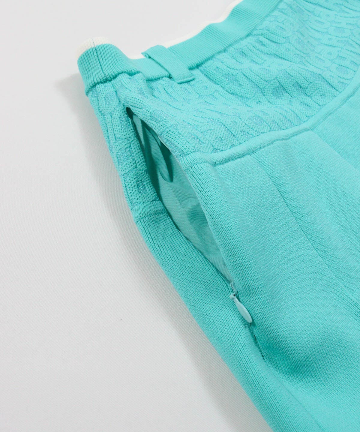 ポケット(ライトブルー)