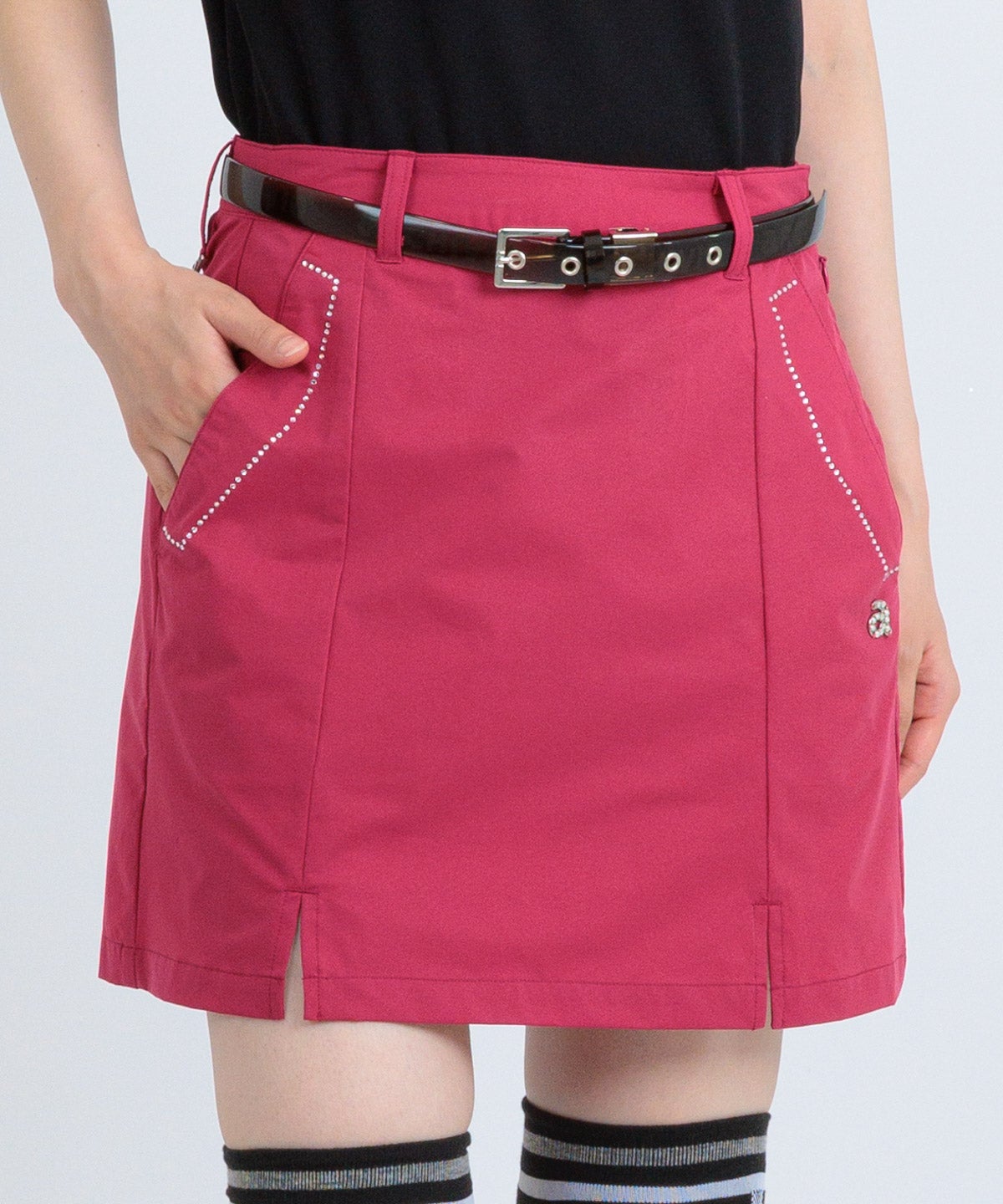 モデル着用画像(レッド)