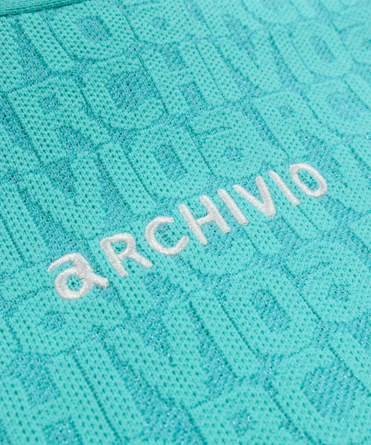 首元(ライトブルー)