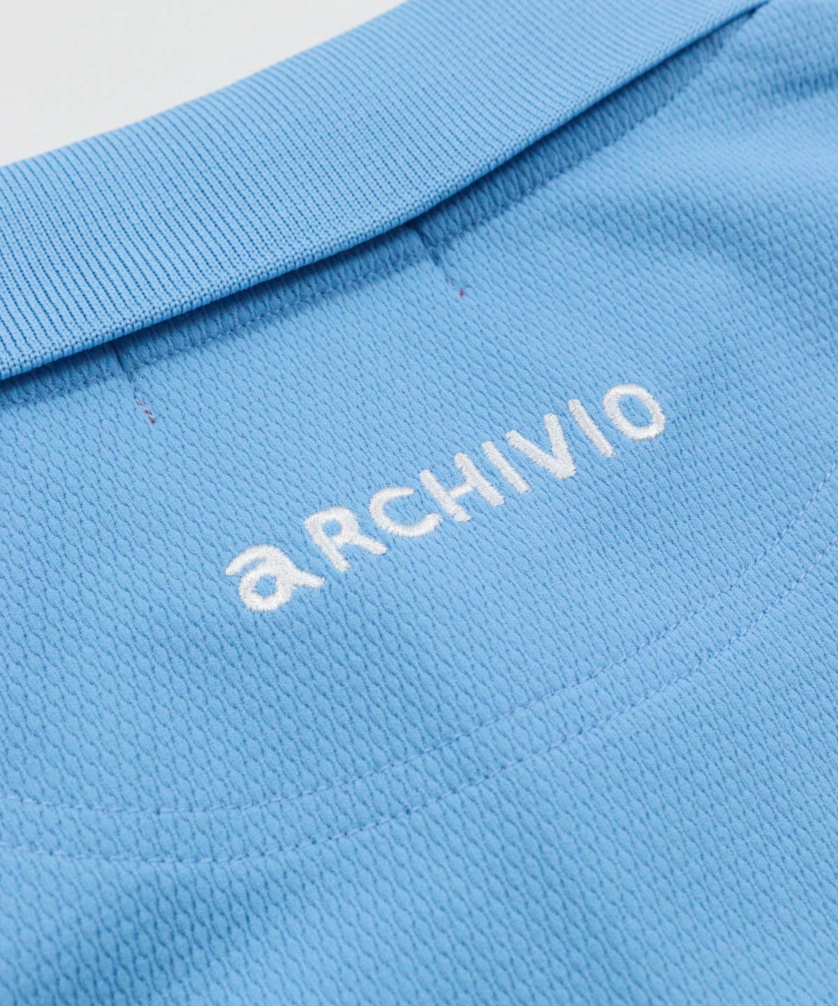 首元後ろロゴ(ライトブルー)