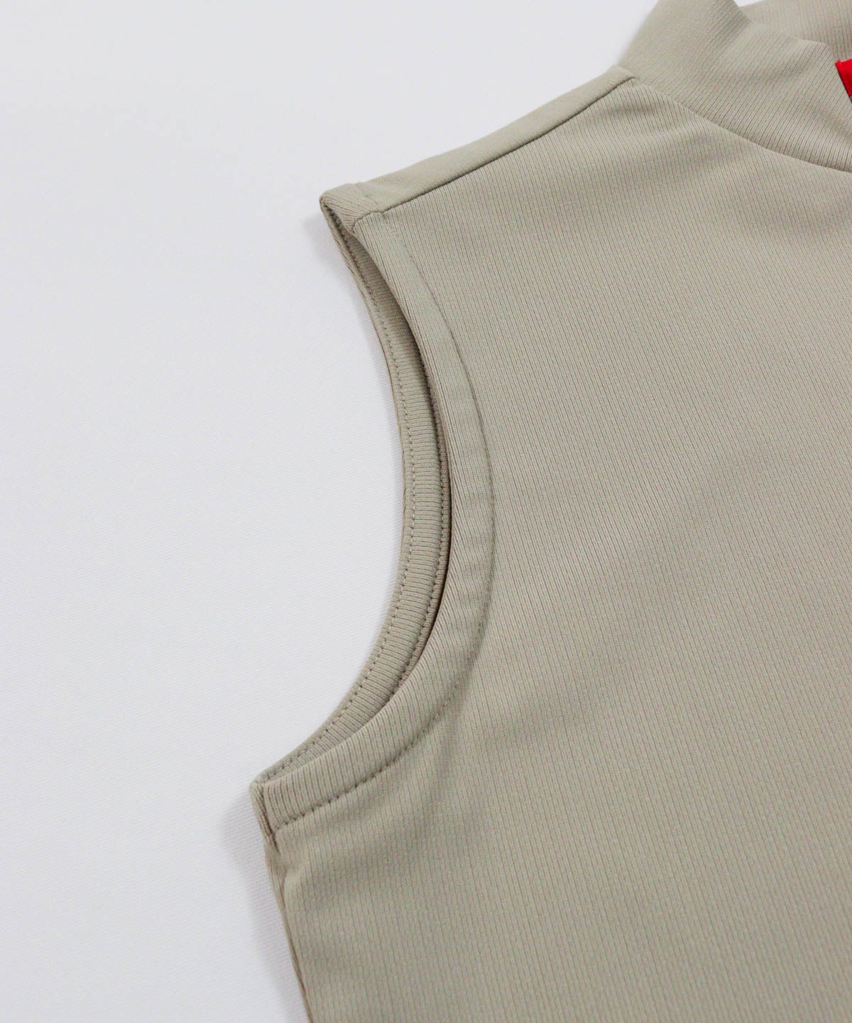 肩周り(ベージュ)