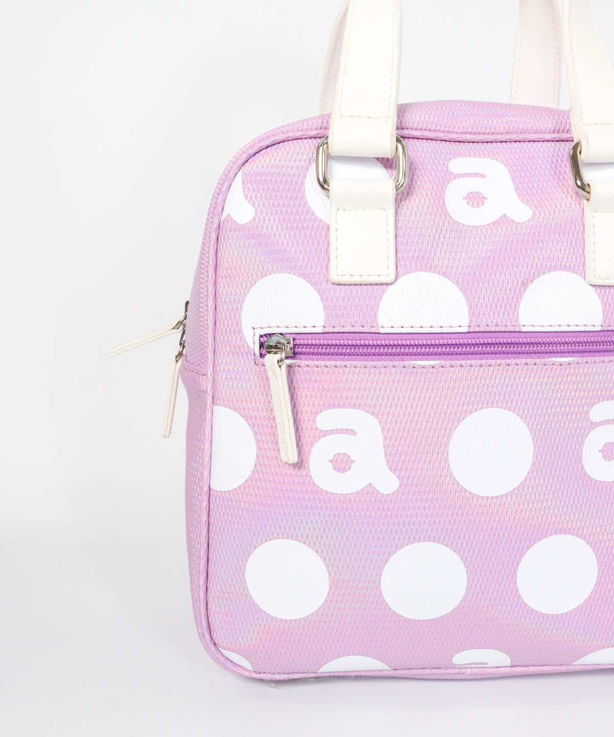 外側ポケットファスナー部分(ピンク)