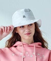 モデル着用画像(ホワイト)