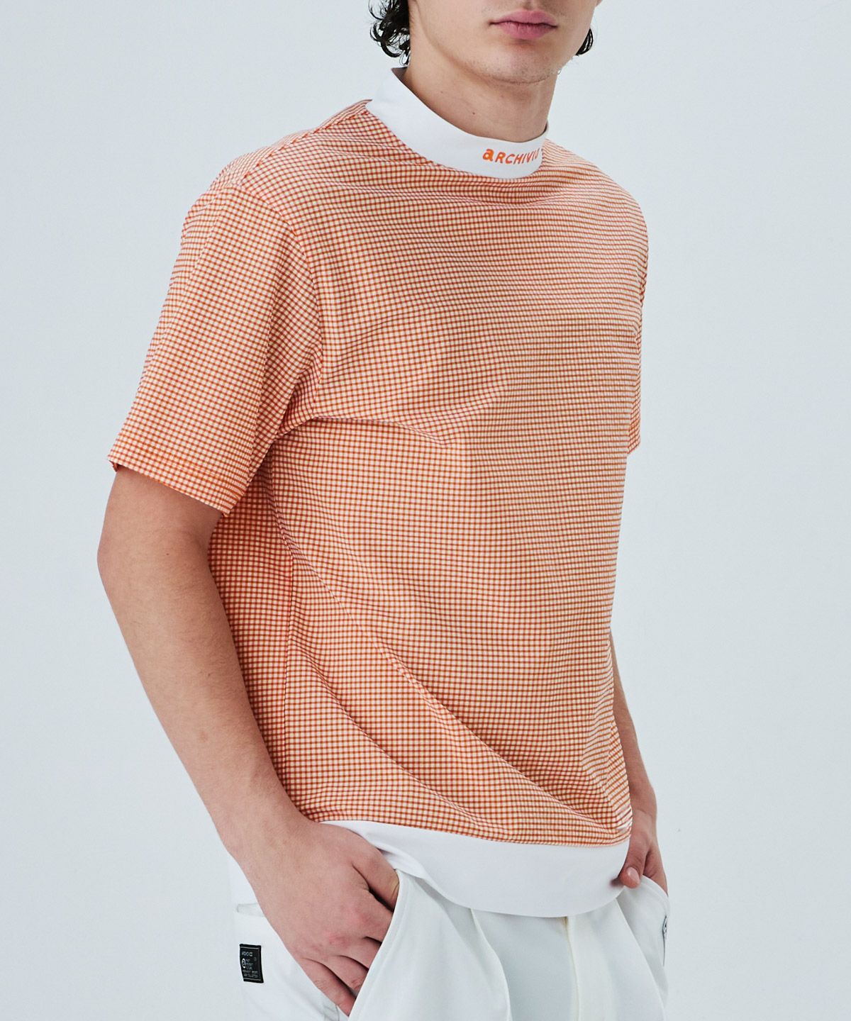 モデル着用画像(オレンジ)