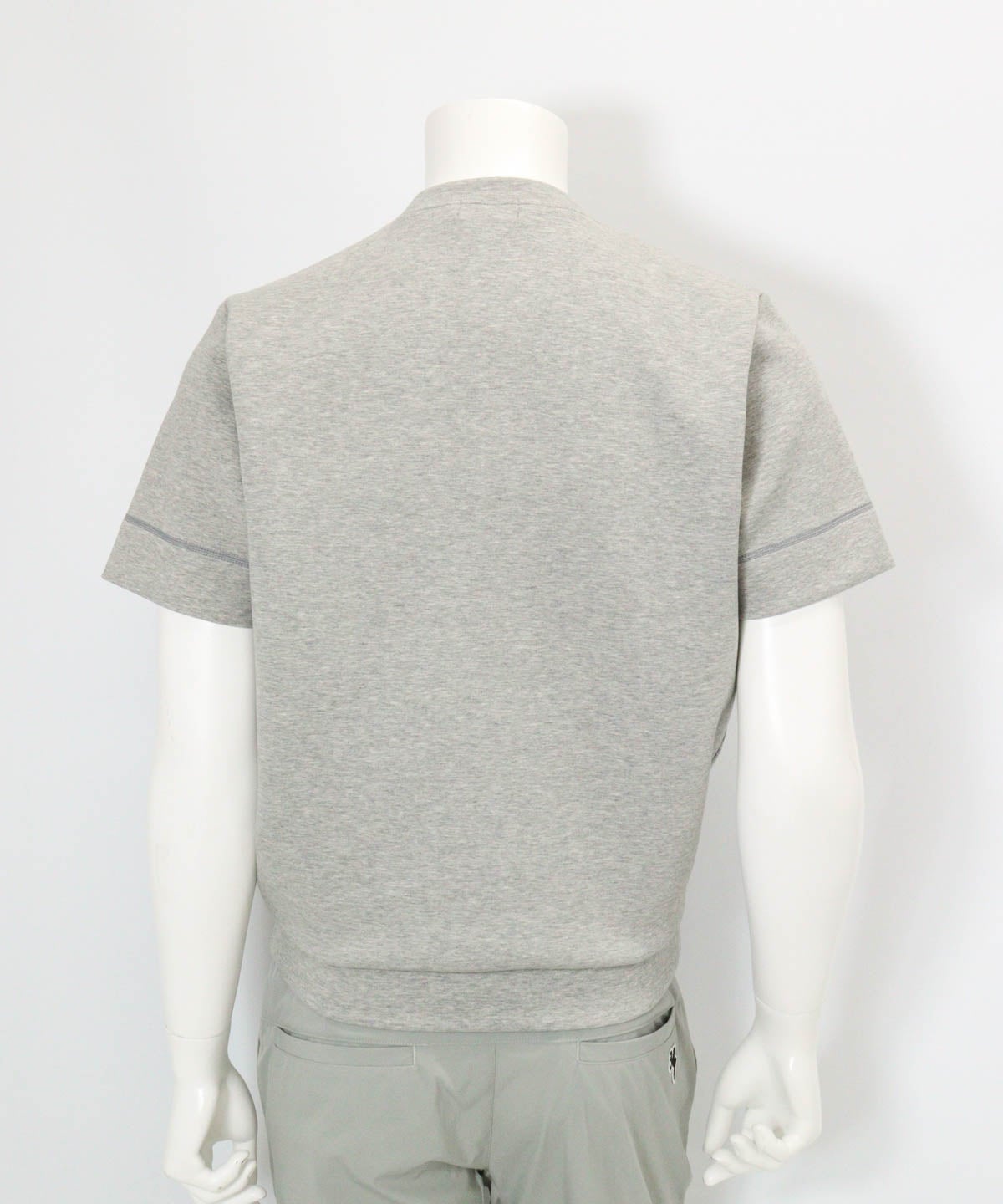 【メンズ】ロゴ刺繍ダンボールプルオーバー(ライトグレー)後ろ