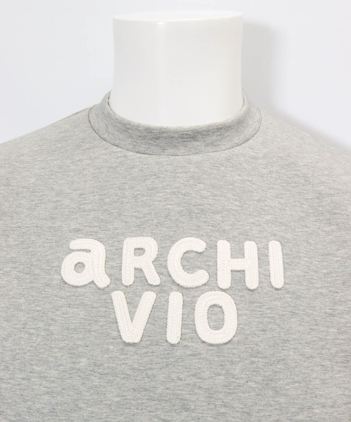 首元(ライトグレー)