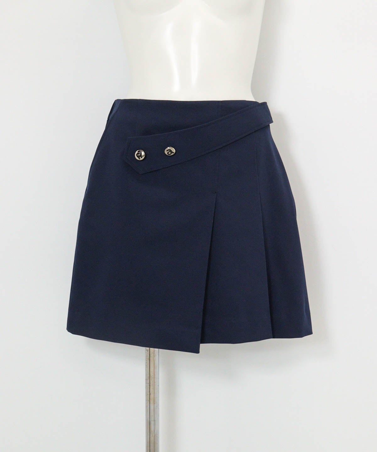UV撥水フロントベルトスカート(ネイビー)前
