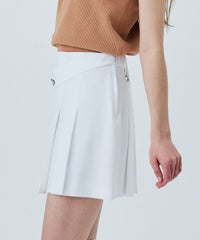 モデル着用画像(ホワイト)