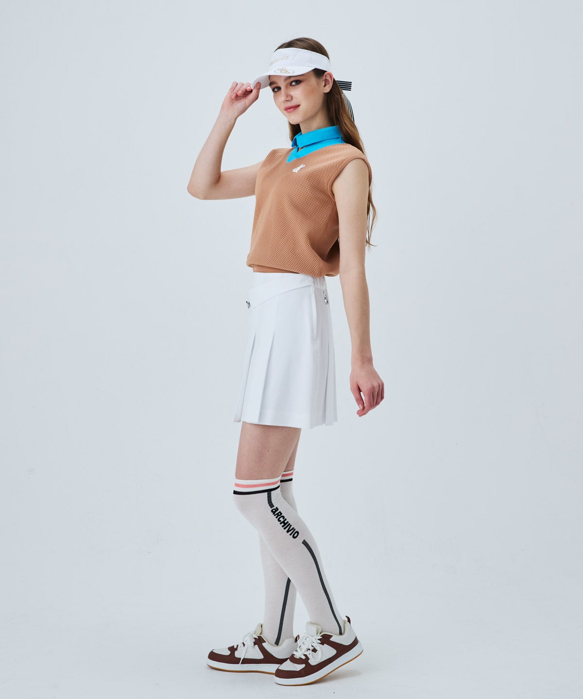 ABCHIVIO ホワイト プリーツスカート UV撥水フロントベルトスカート|アルチビオ - ゴルフウェアや婦人服通販