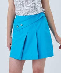 モデル着用画像(ホワイト)モデル着用画像(ライトブルー)