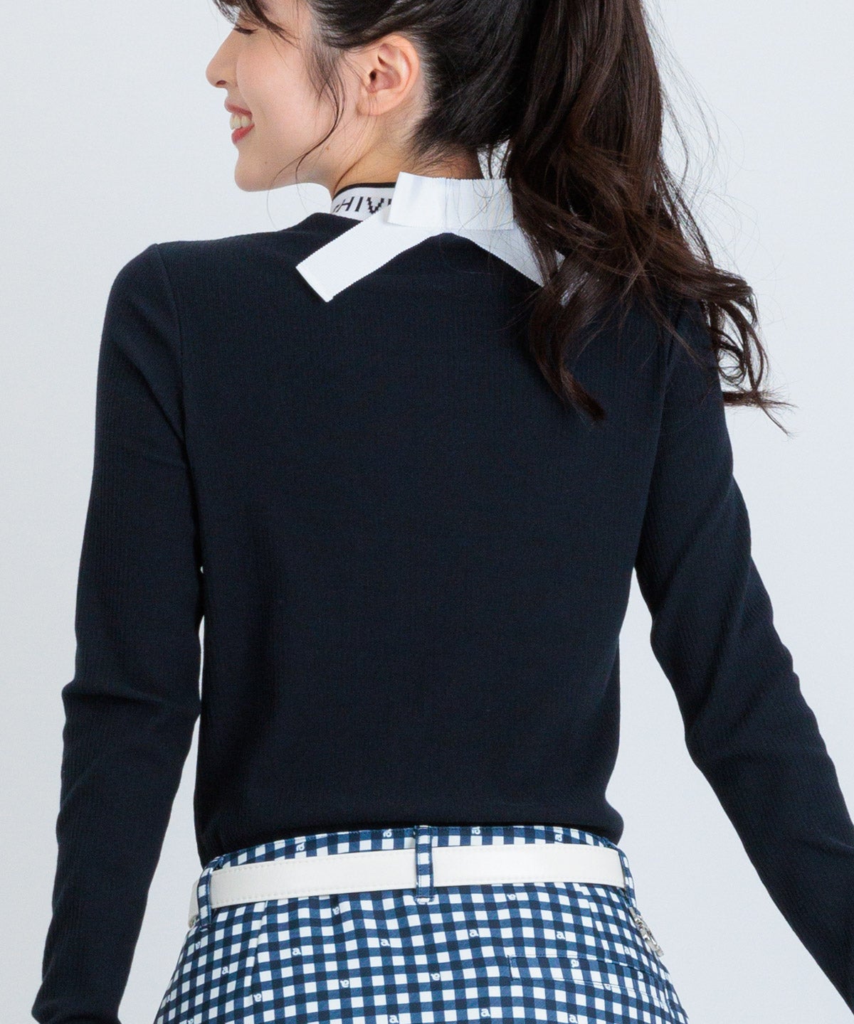 モデル着用画像(ネイビー)