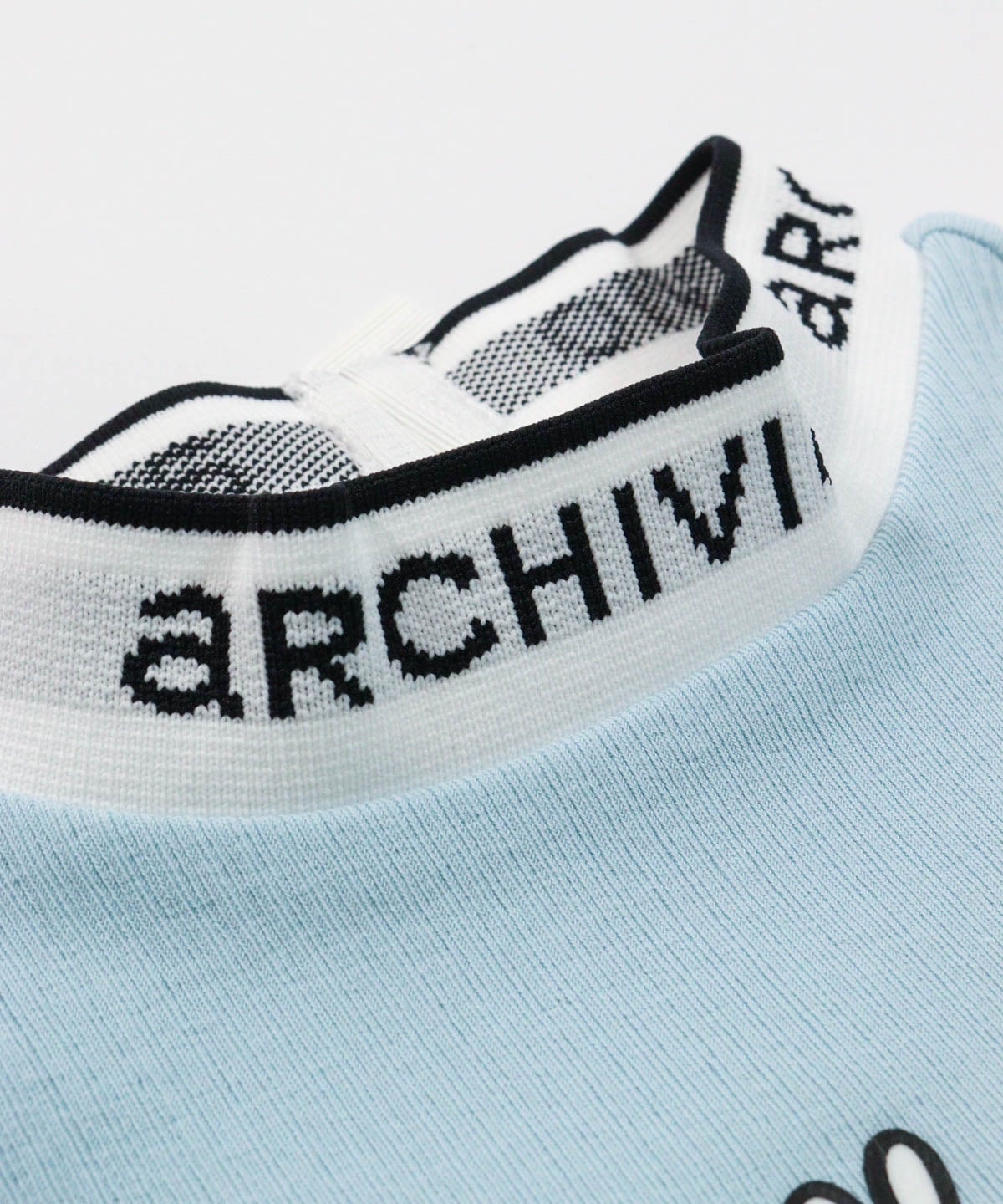 首元(ライトブルー)