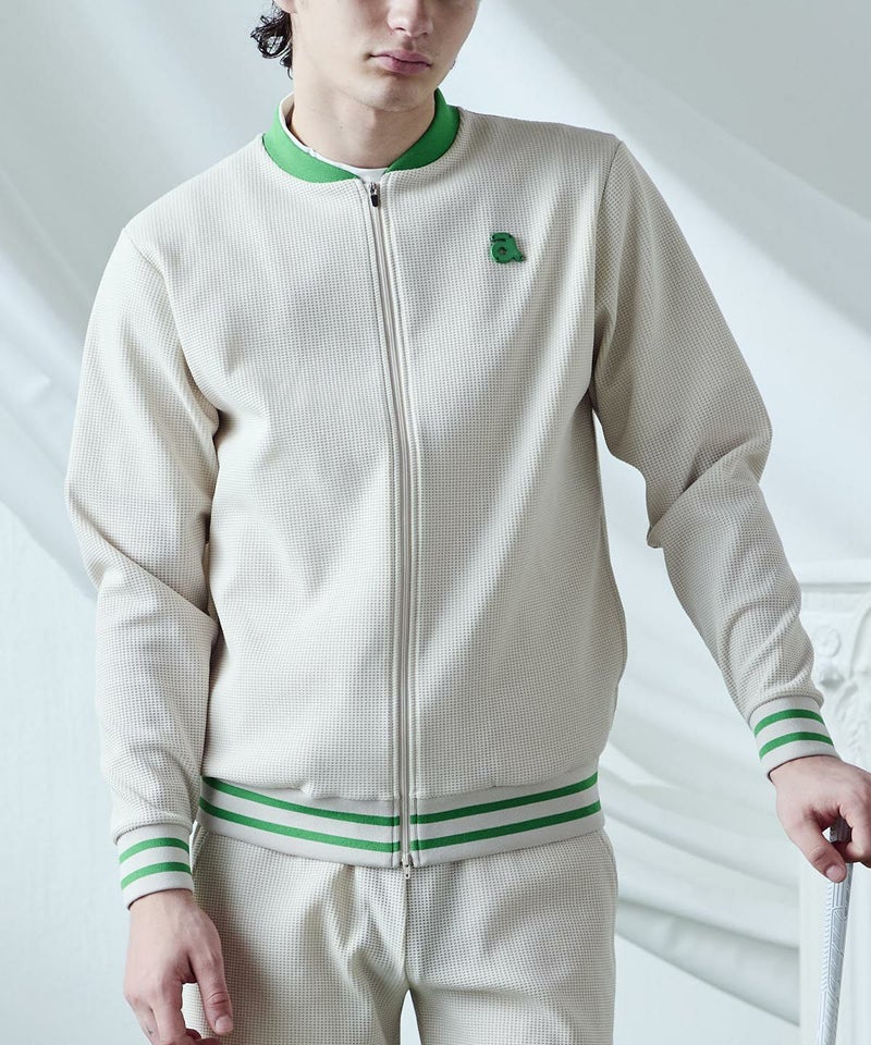 モデル着用画像（ベージュ）