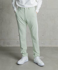 モデル着用画像（ライトグリーン）