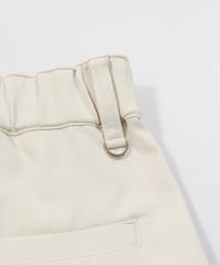 ベルトループ部分（ベージュ）