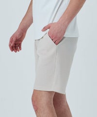 モデル着用画像（ベージュ）