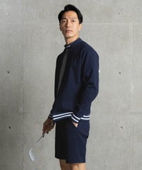 モデル着用画像（ネイビー）