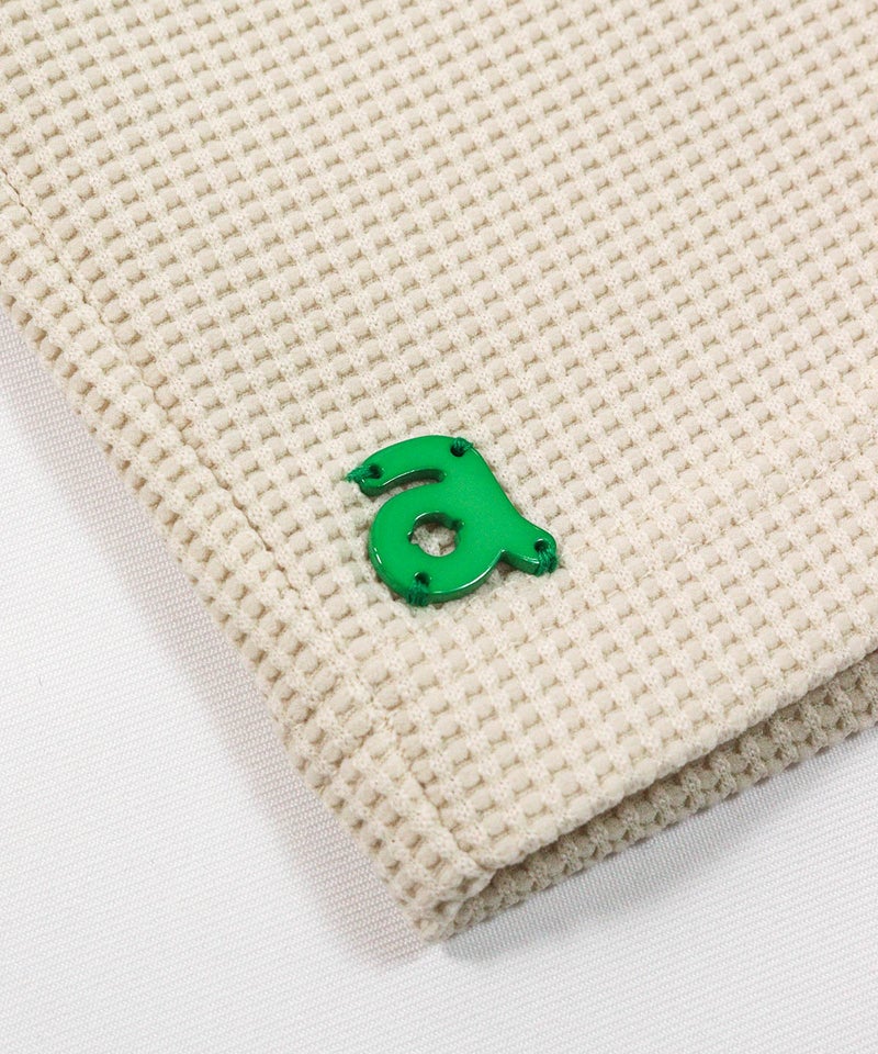 デザイン部分（ベージュ）