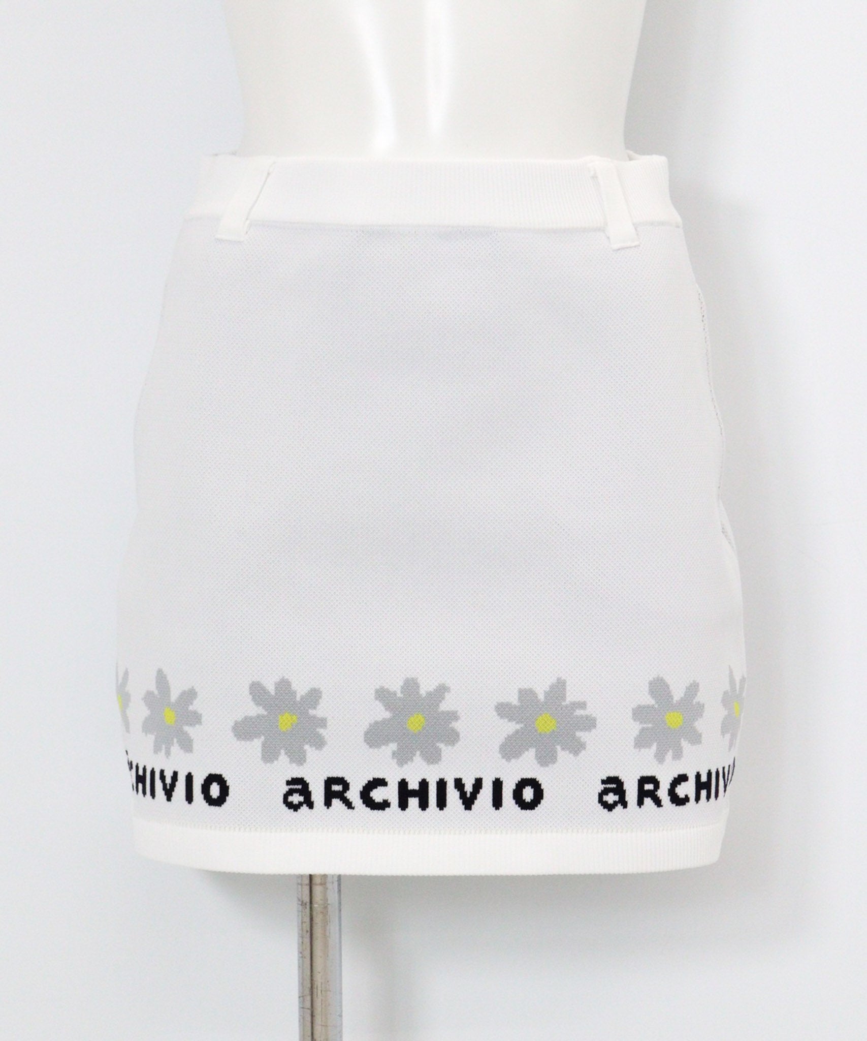 マーガレットラインスカート（ホワイト）