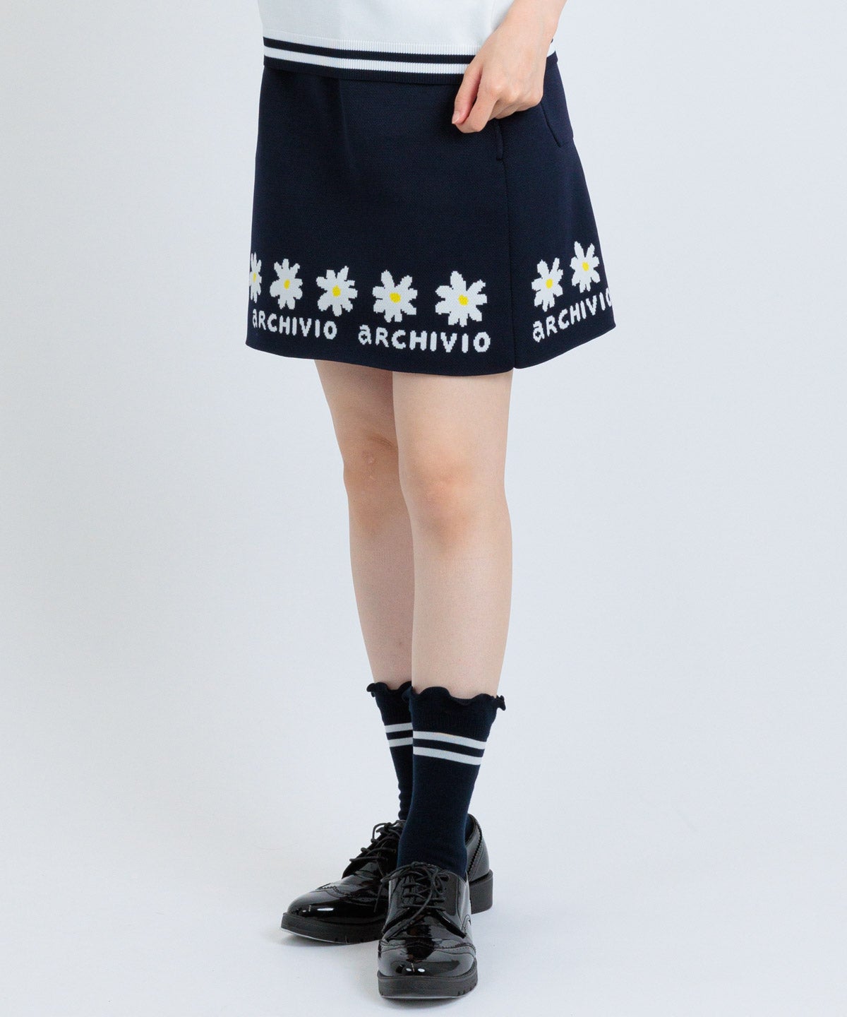 モデル着用画像（ネイビー）